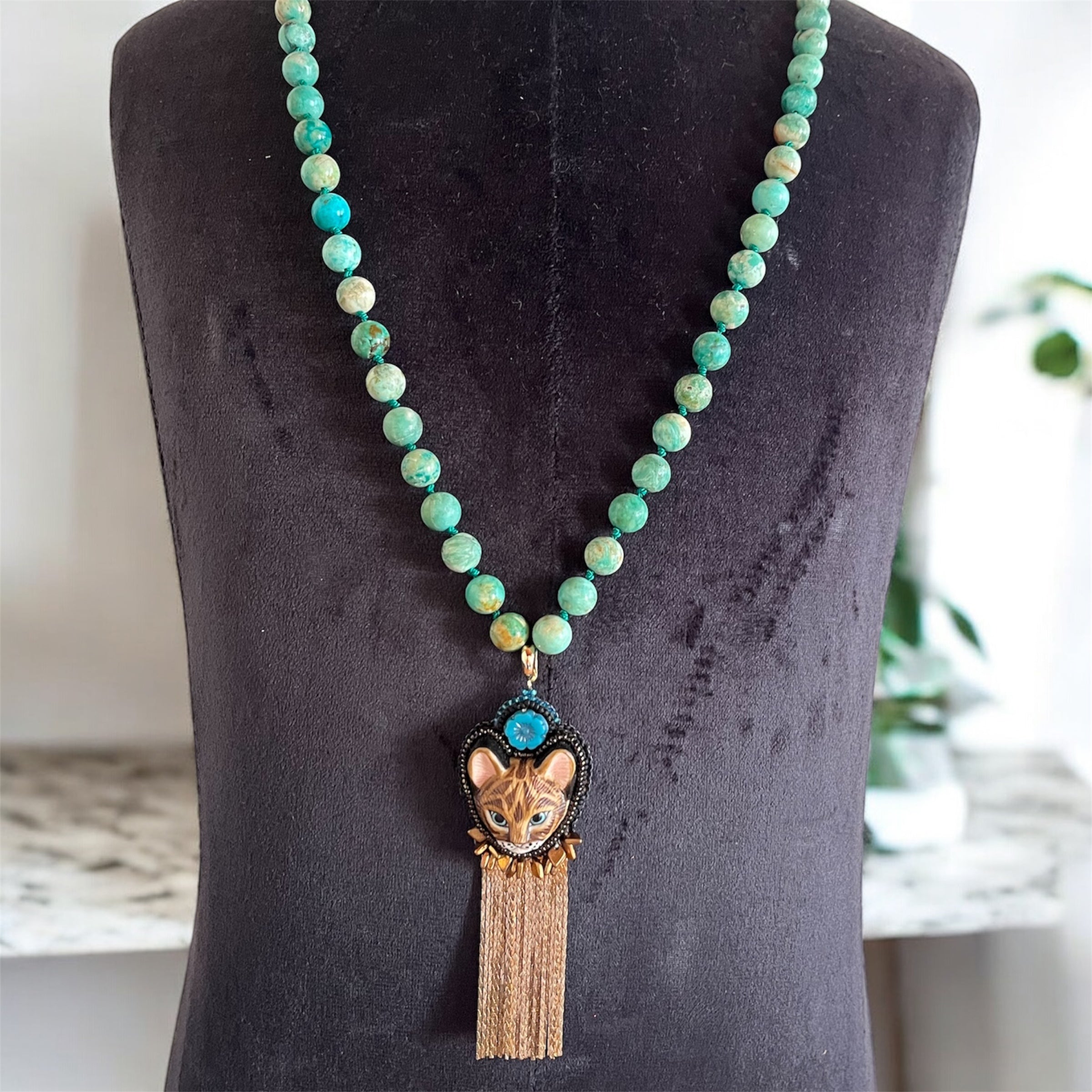 NALI Cat Pendant