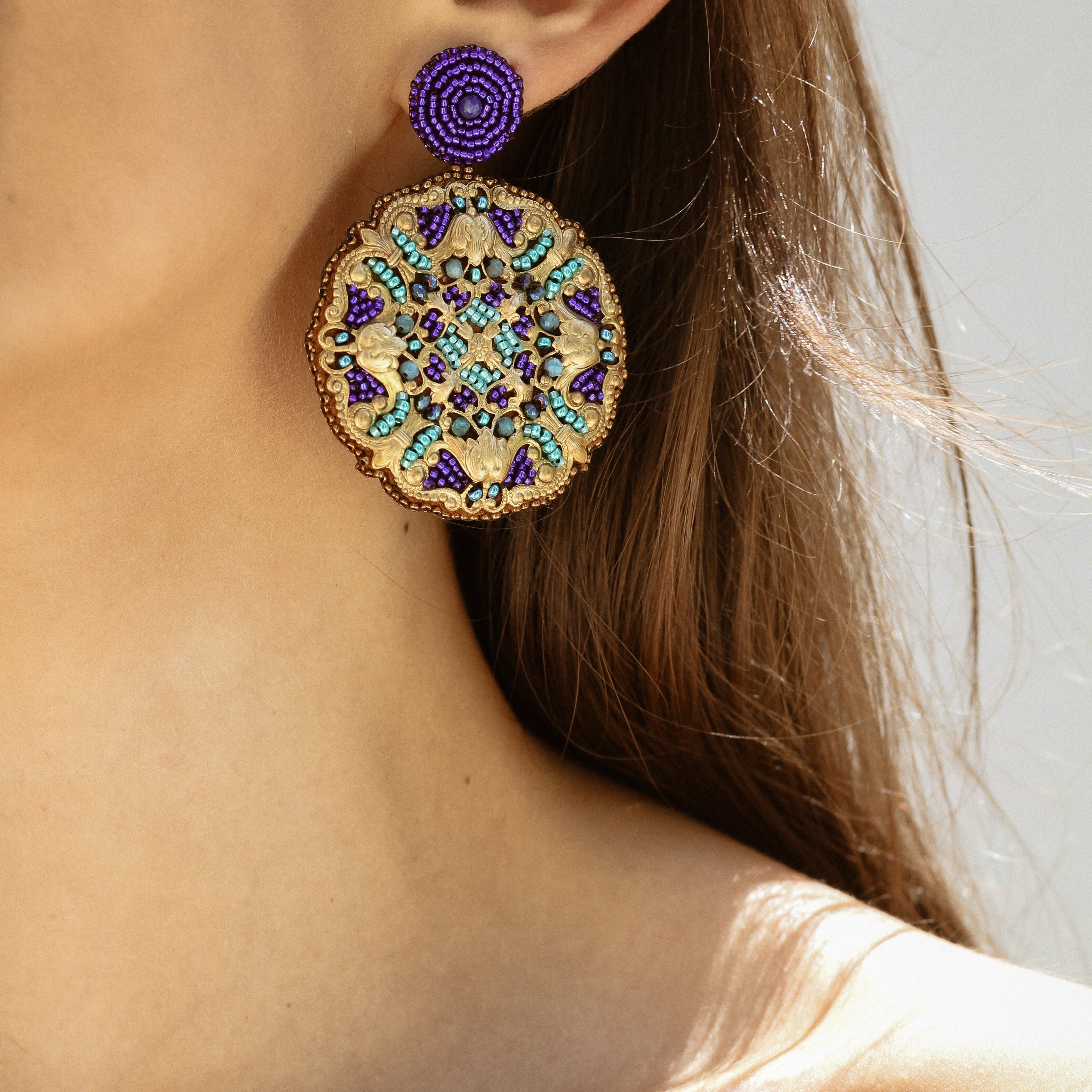 OH LA LA earrings