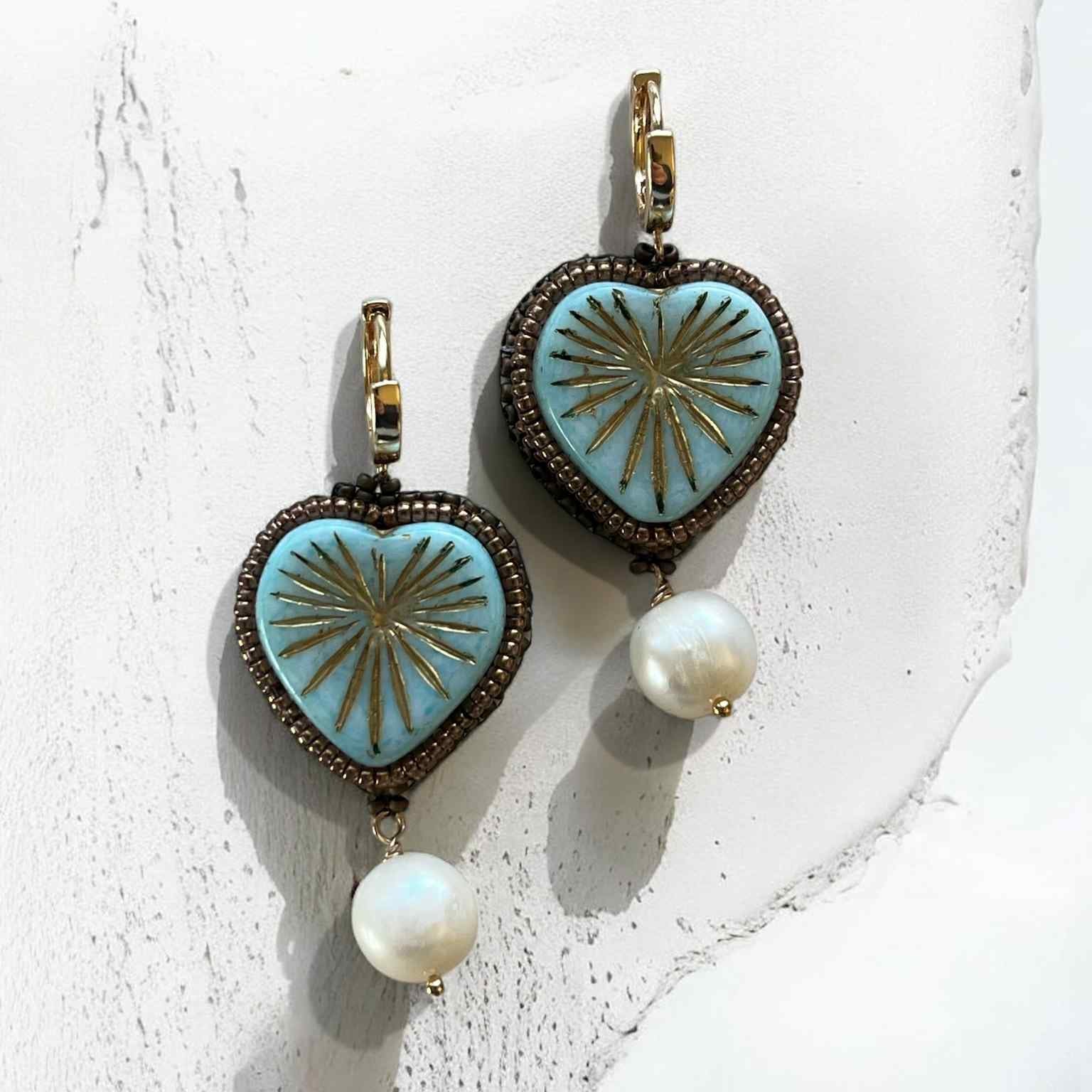 Heart Pearl drop earring