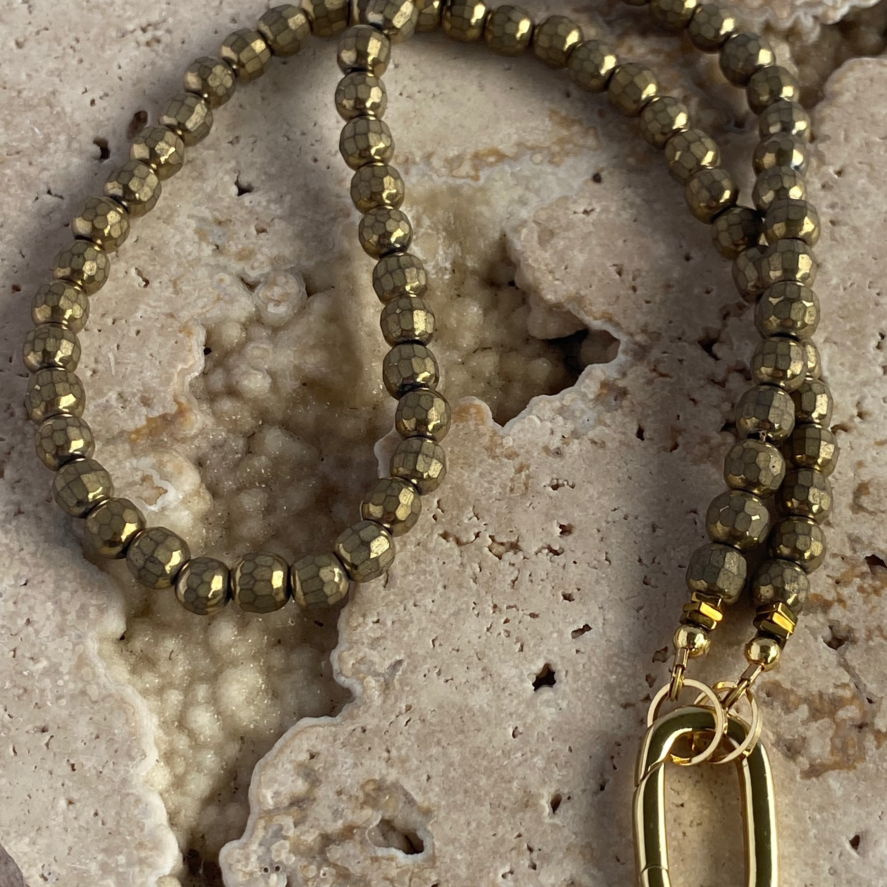 Hematite beaded choker